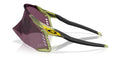 0OO9501__950109__P21__shad__lt